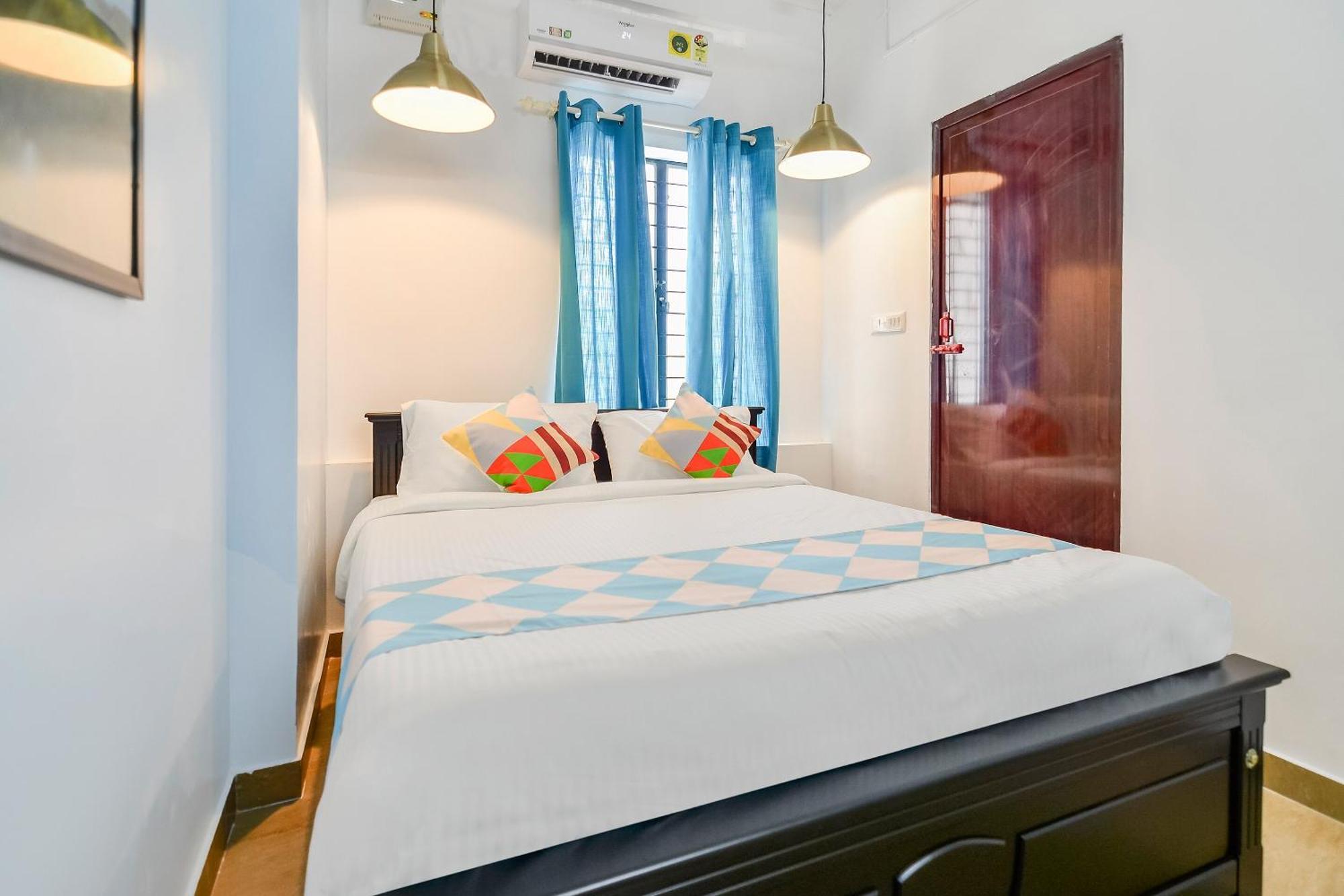 Hotel O Pop Tavern Thiruvananthapuram ภายนอก รูปภาพ