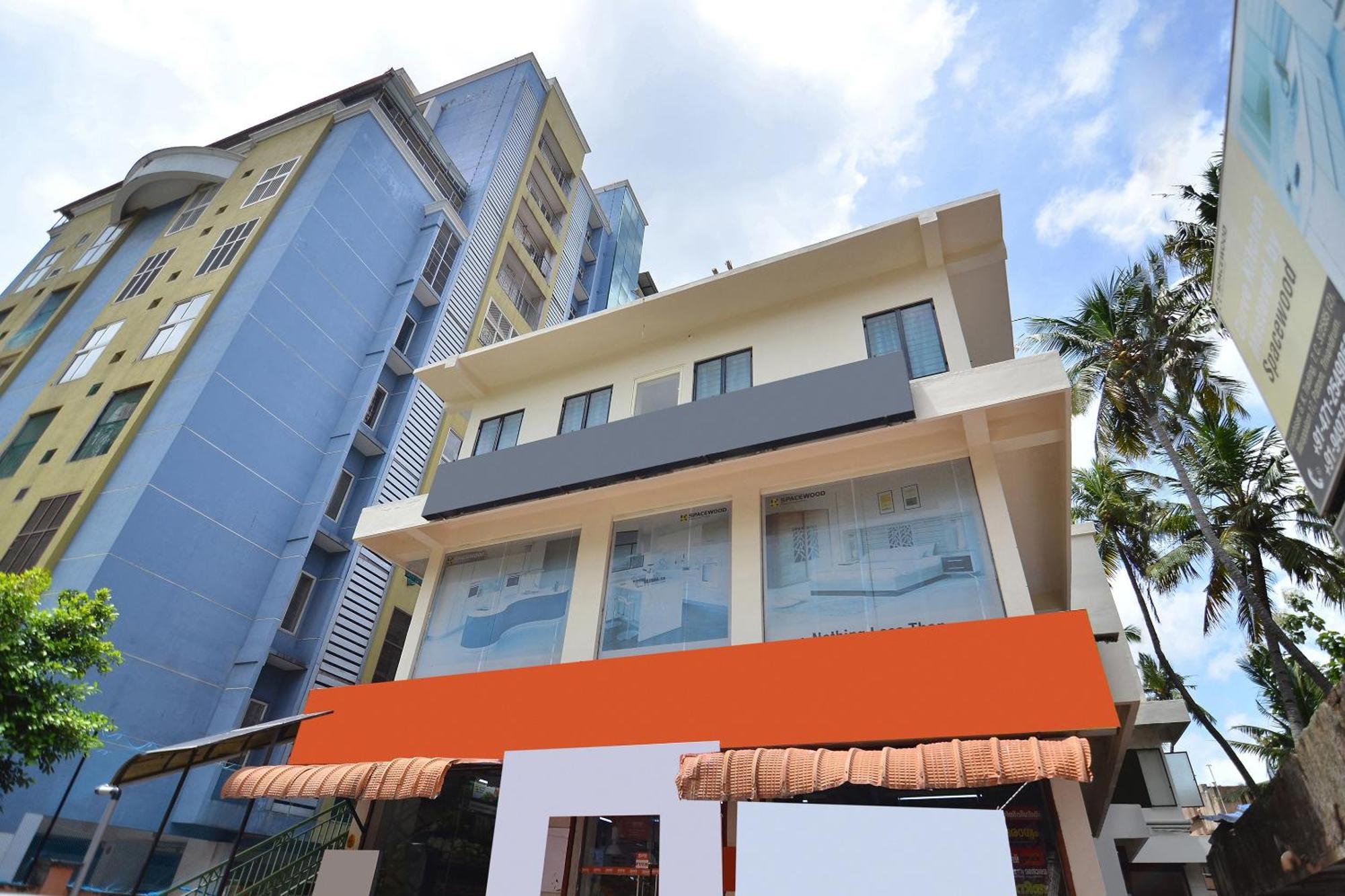Hotel O Pop Tavern Thiruvananthapuram ภายนอก รูปภาพ
